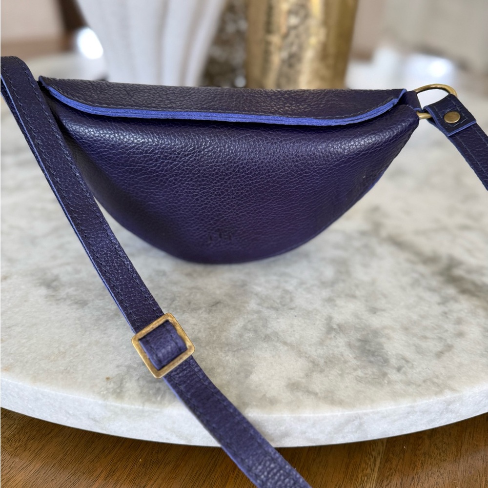 PLG Small Koala Sling - Cobalt